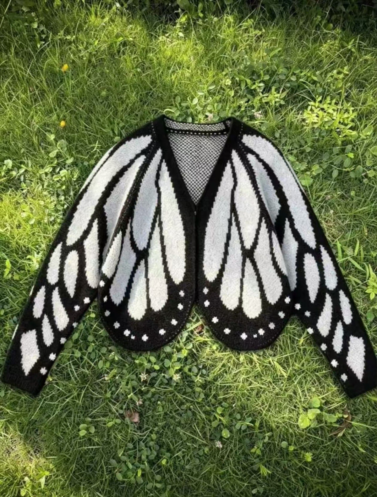 Women's Butterfly Wing Knit Cardigan – Cropped Open-Front Sweater
